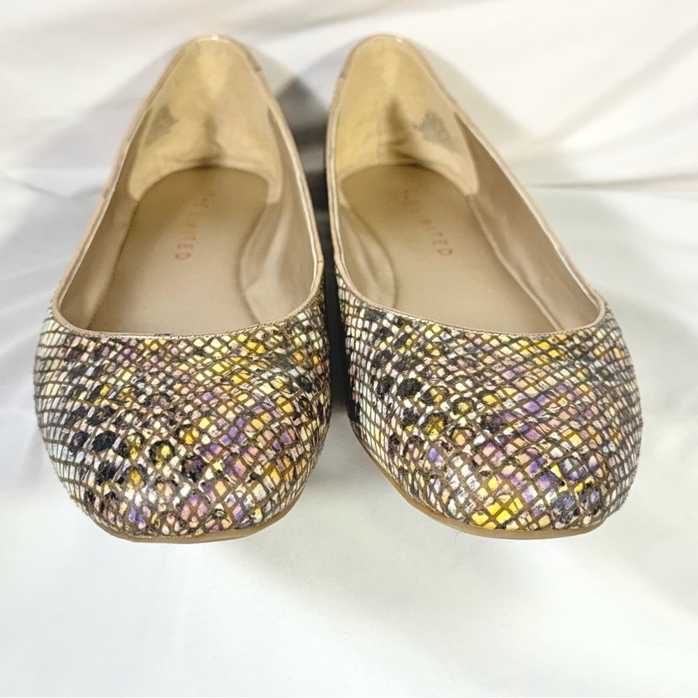 The Limited Women's Neutral Multi-Color Snakeskin metallic Ballet Flat size 9.5 - Picture 3 of 7